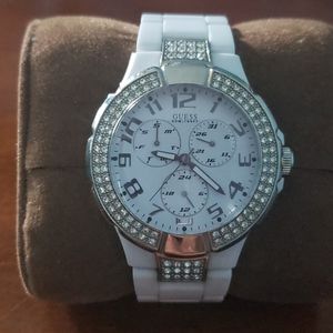 GUESS CERAMIC WHITE WATCH